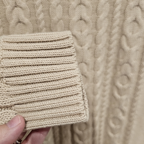 NWOT L.L. Bean Women's 100% Cotton Cable Knit Fisherman Tan Crewneck Sweater-M - Picture 5 of 10